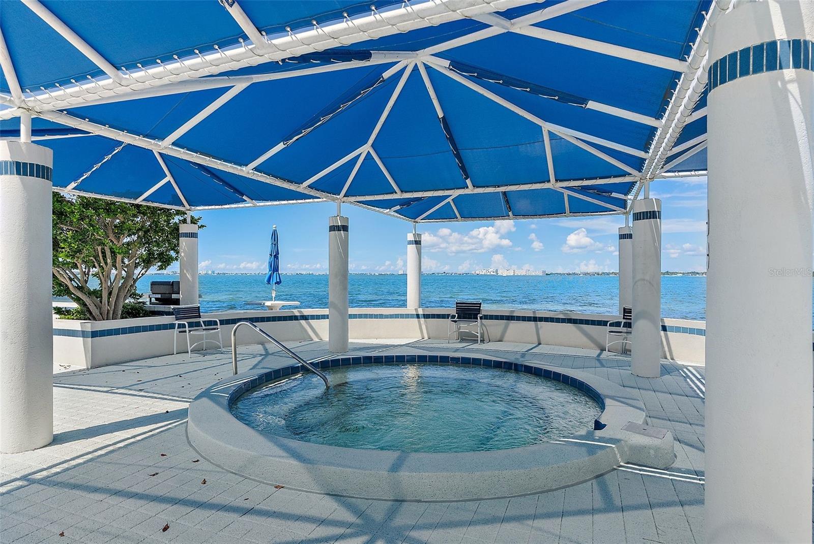 ISLA KEY CONDO - Residential Lease