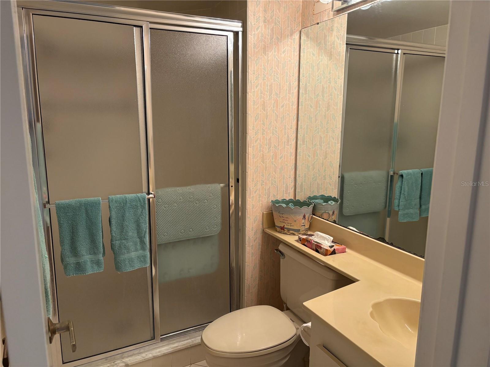 ISLA KEY CONDO - Residential Lease