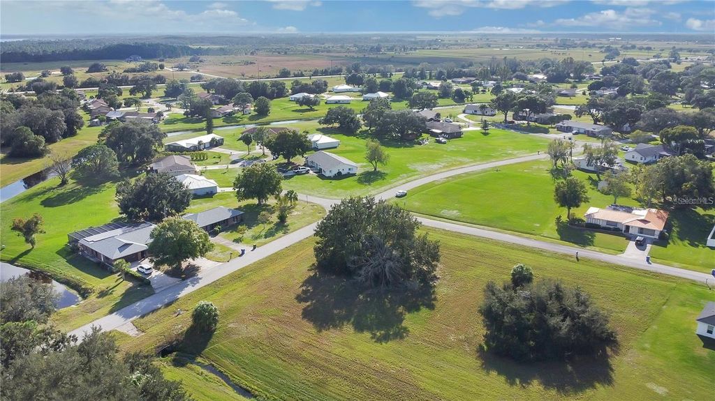 Photo of 401 Cherry Tree Drive, Sebring, FL 33876 (MLS # TB8467061)