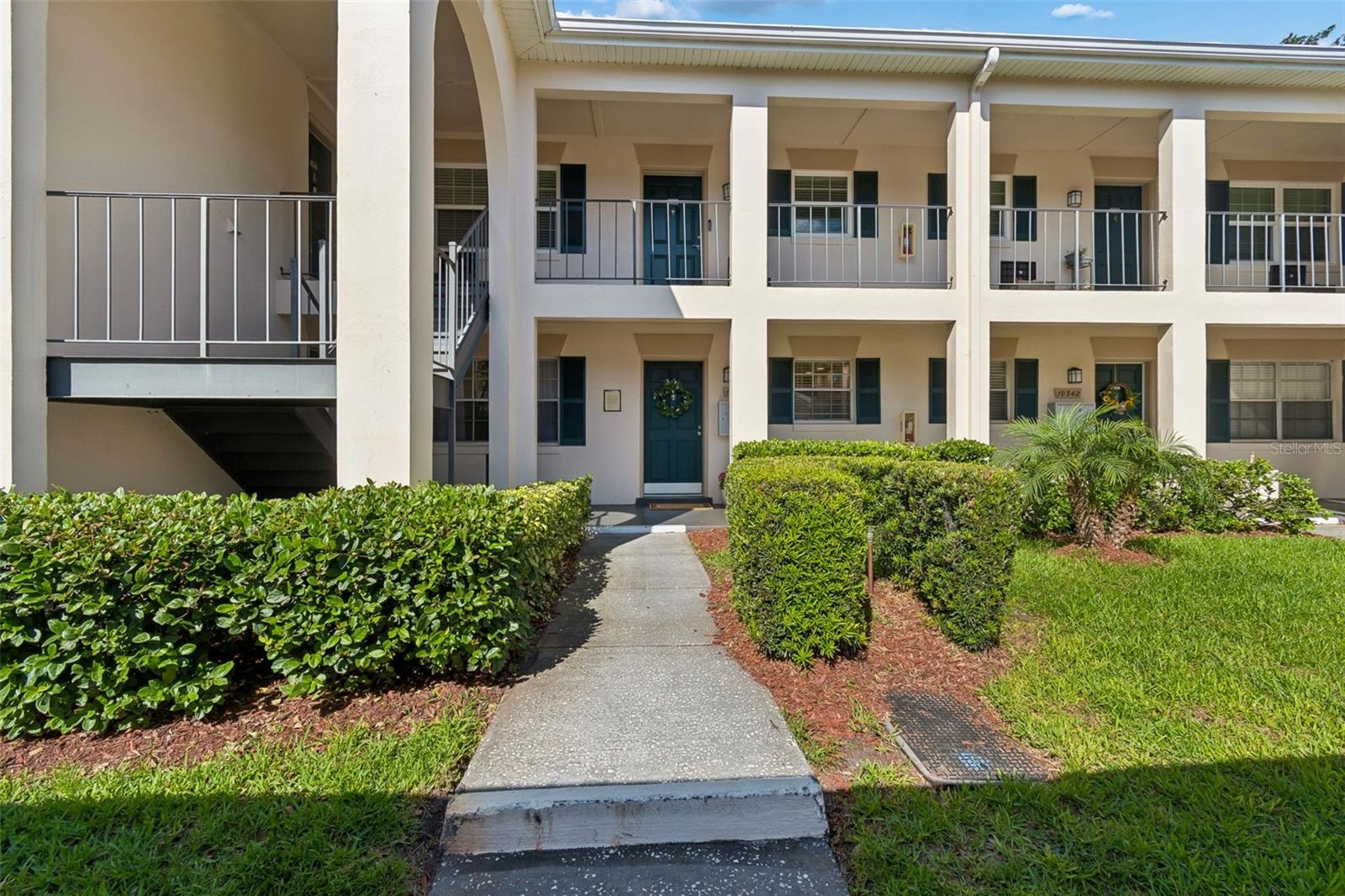 THE GRAND AT OLDE CARROLLWOOD - Residential