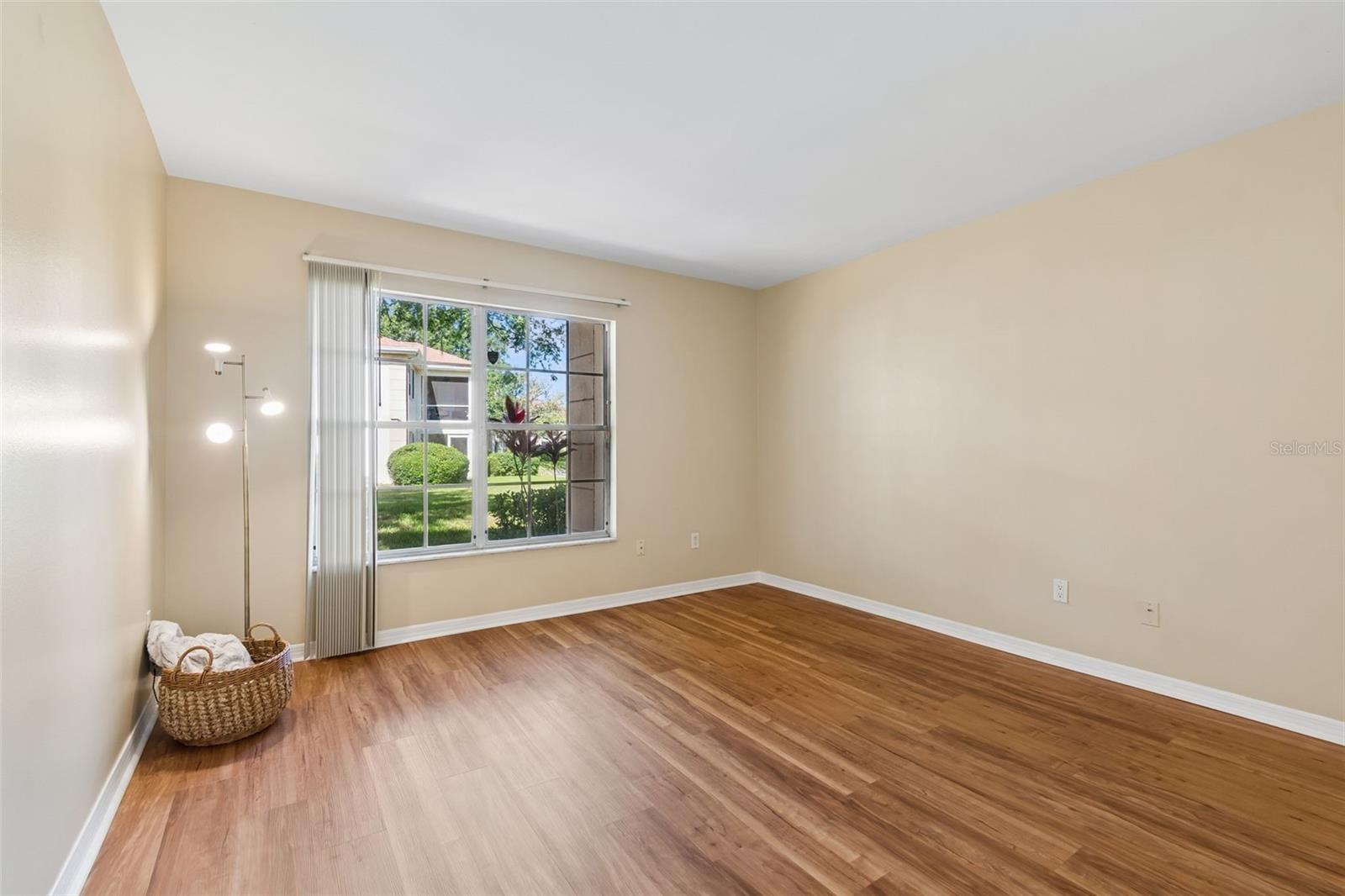 THE GRAND AT OLDE CARROLLWOOD - Residential