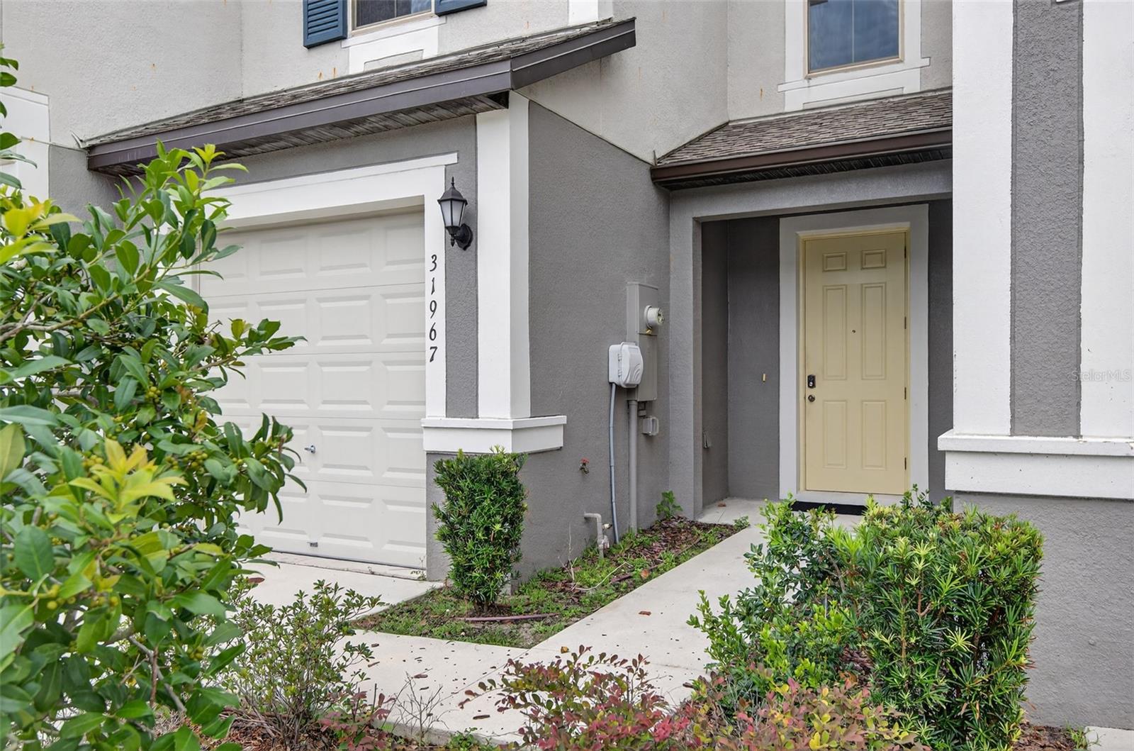 EPPERSON NORTH TWNHMS PH 4 - Residential Lease