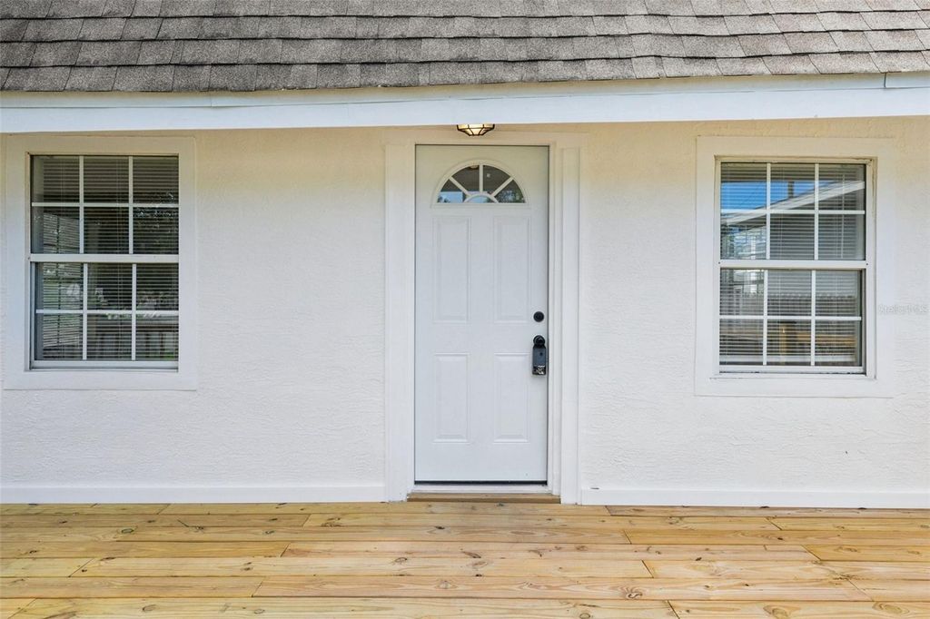 Photo of 5502 40th Street N, St Petersburg, FL 33714 (MLS # TB8431623)