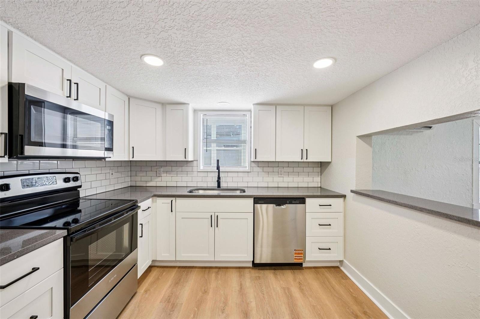 WEST BURNSIDE AT LEALMAN - Residential