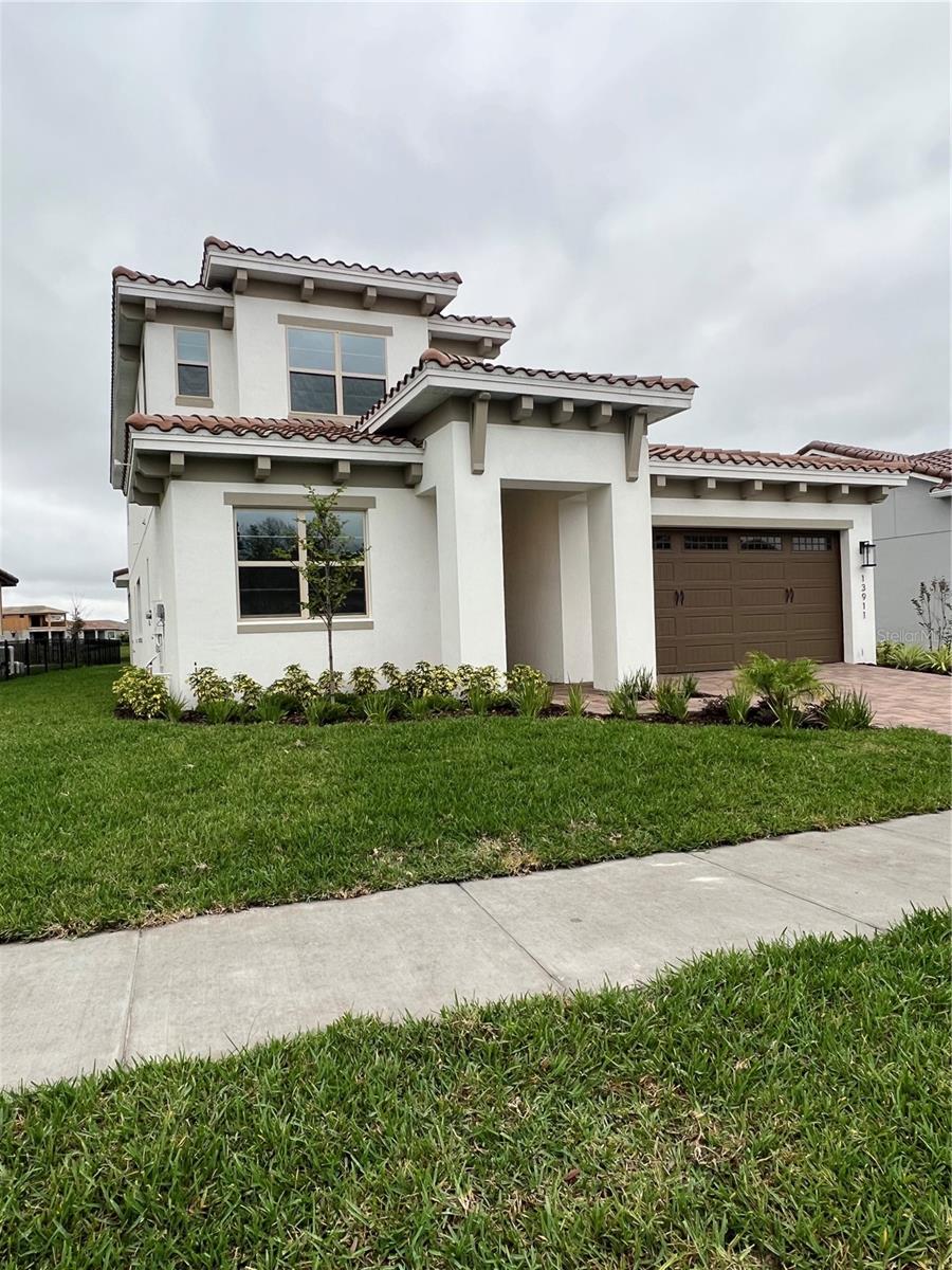 EAGLE CREEK - Residential