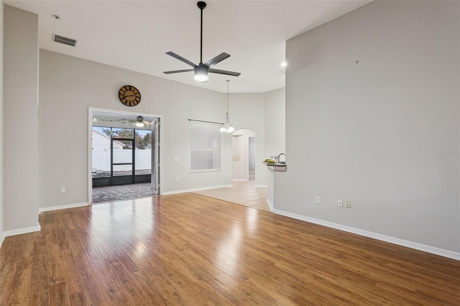 BRISTOL COVE/DEER CRK PH 01 - Residential