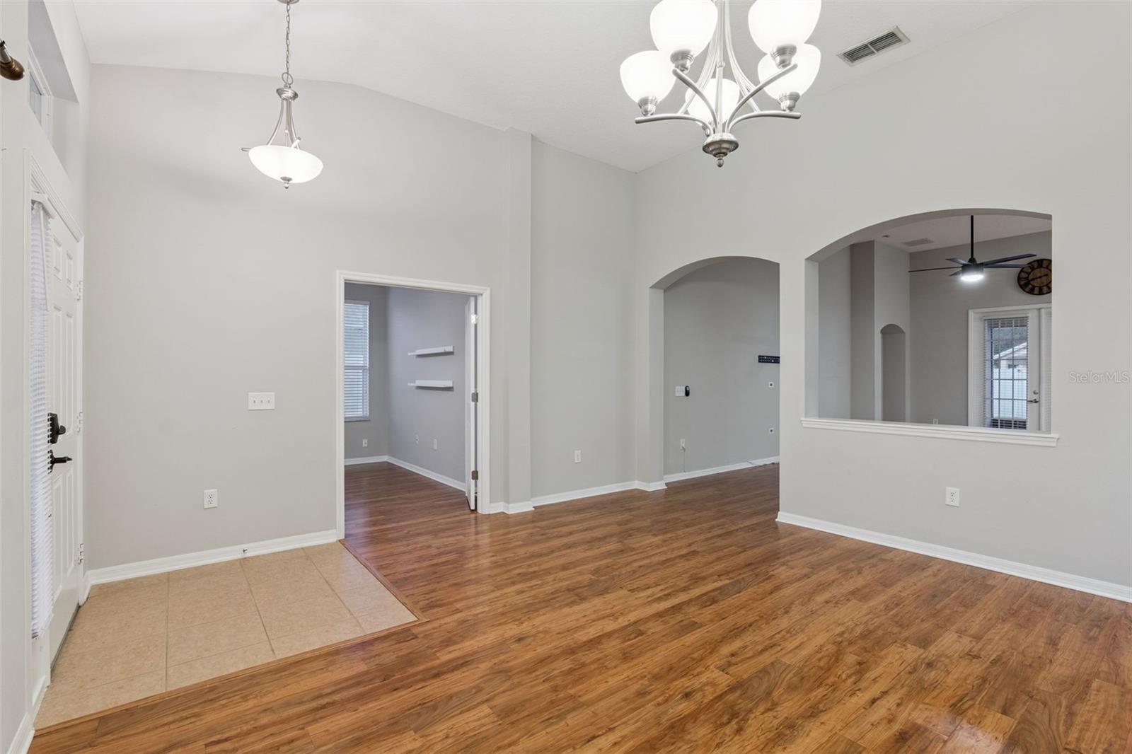 BRISTOL COVE/DEER CRK PH 01 - Residential