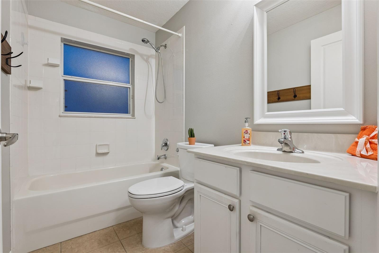 BRISTOL COVE/DEER CRK PH 01 - Residential