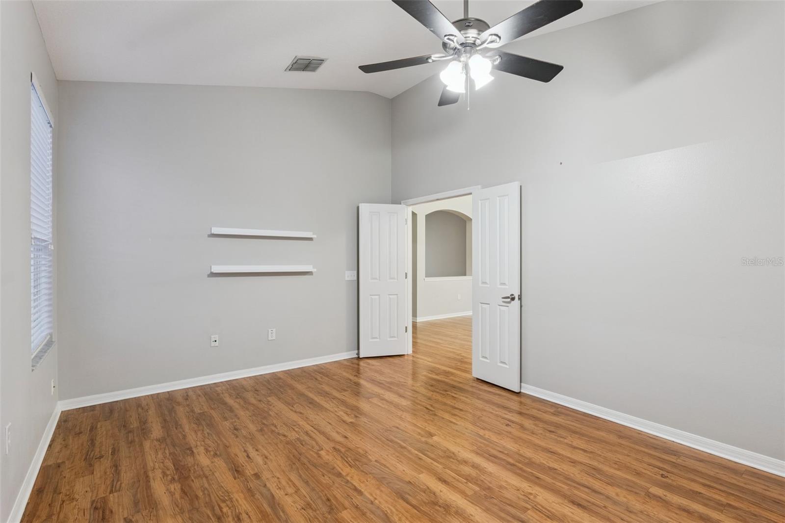 BRISTOL COVE/DEER CRK PH 01 - Residential