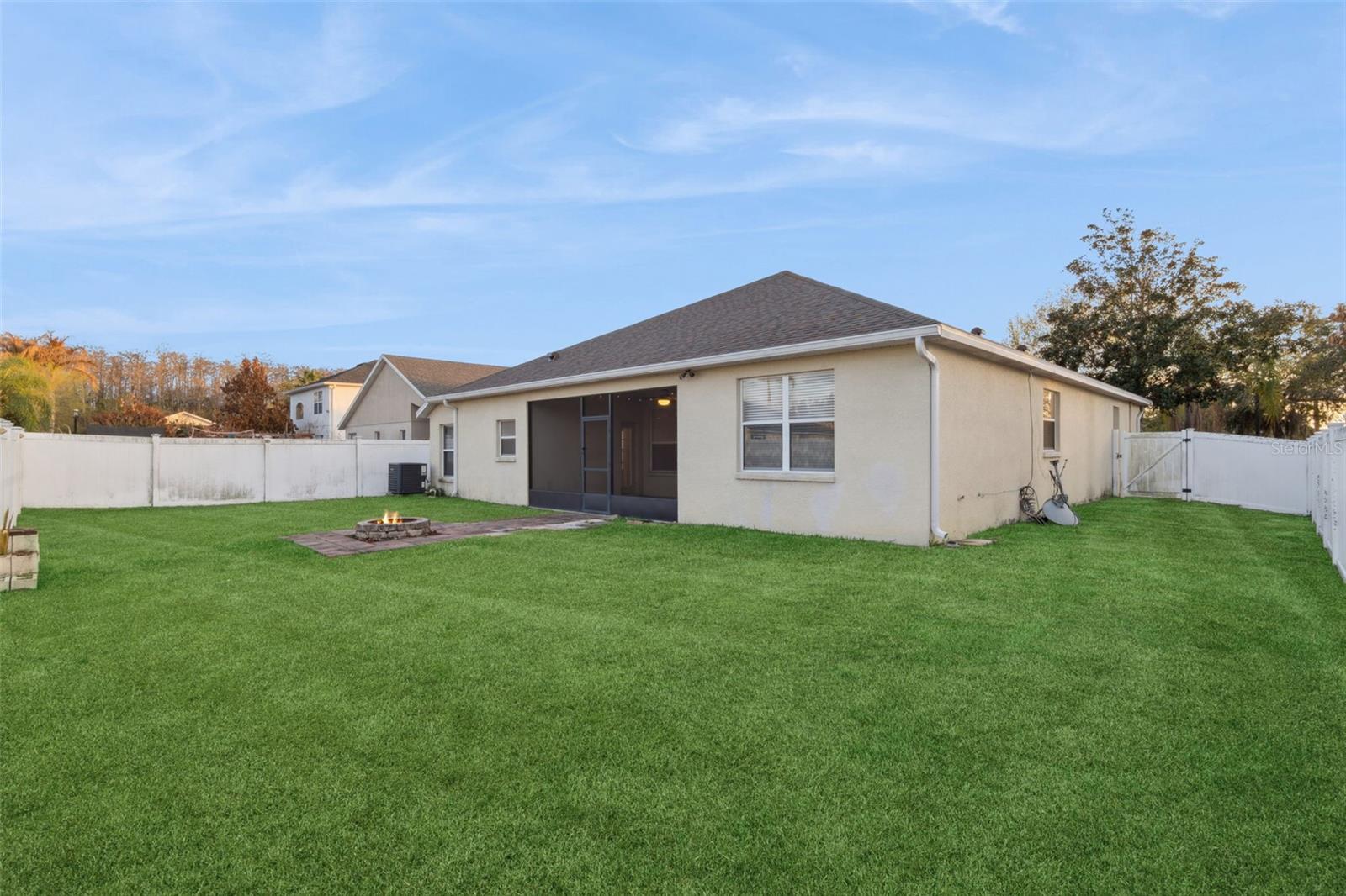 BRISTOL COVE/DEER CRK PH 01 - Residential