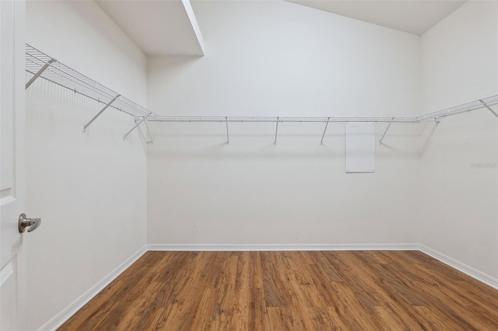 BRISTOL COVE/DEER CRK PH 01 - Residential