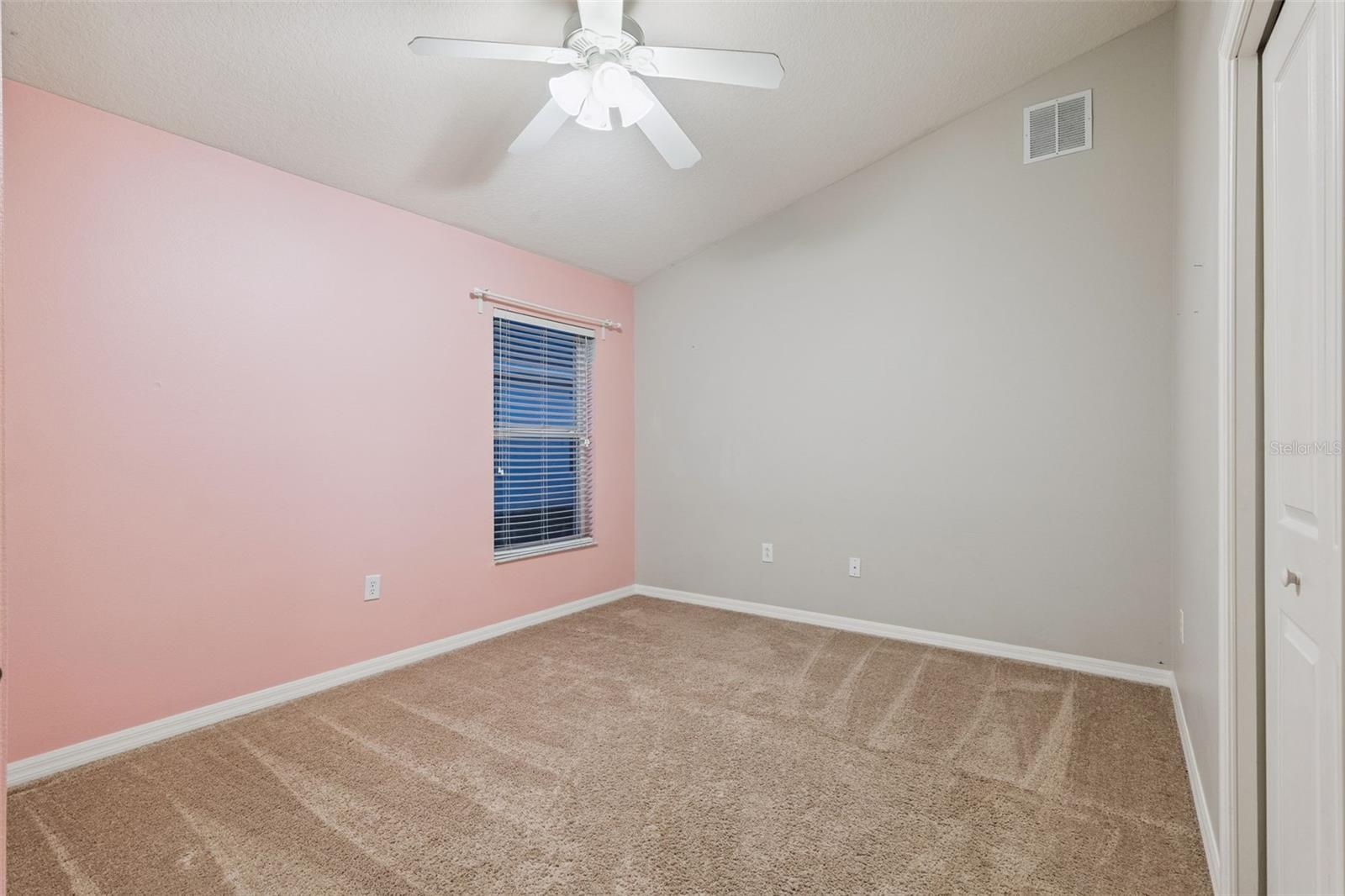 BRISTOL COVE/DEER CRK PH 01 - Residential