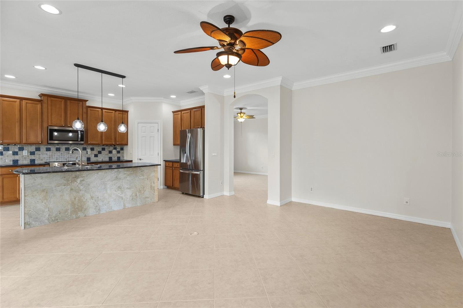 VENETIAN FALLS PH 2 - Residential