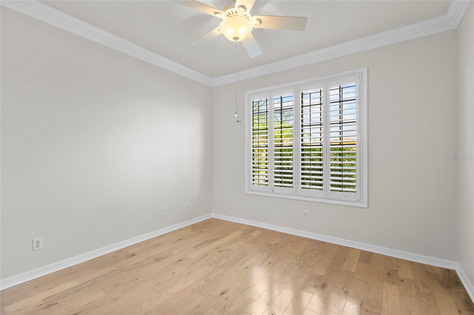 VENETIAN FALLS PH 2 - Residential