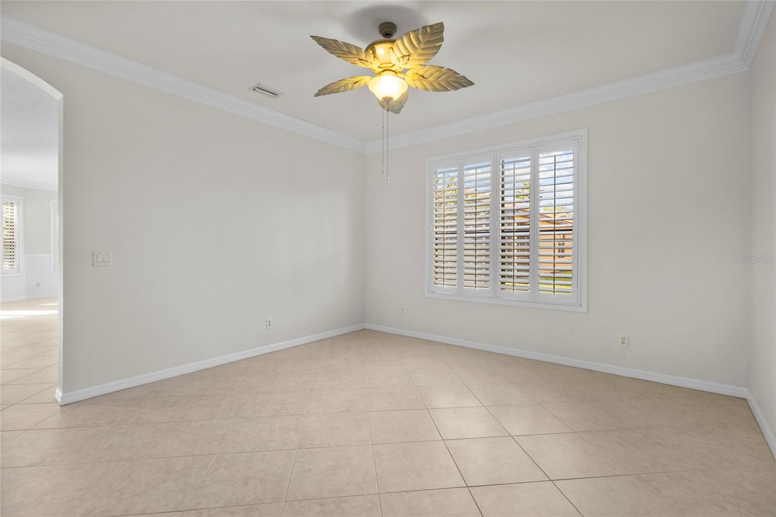 VENETIAN FALLS PH 2 - Residential