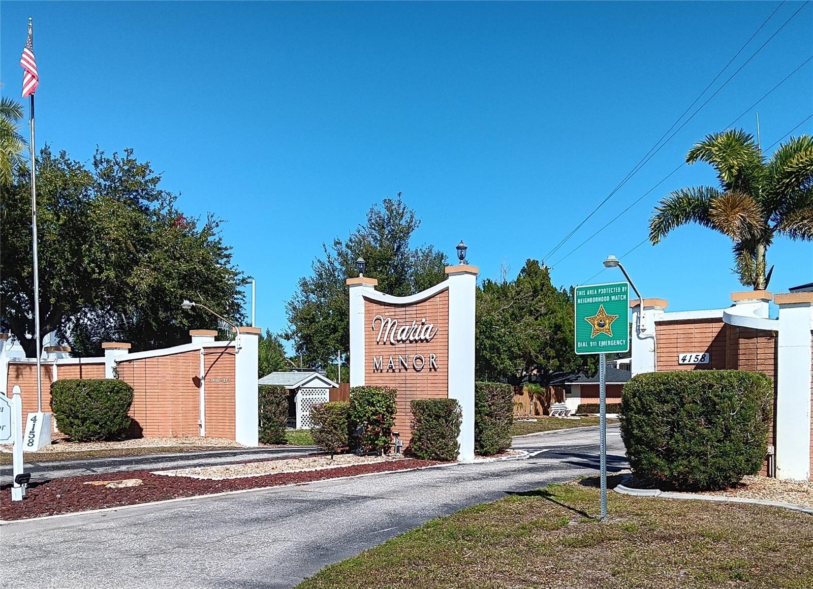 MARIA MANOR - Residential