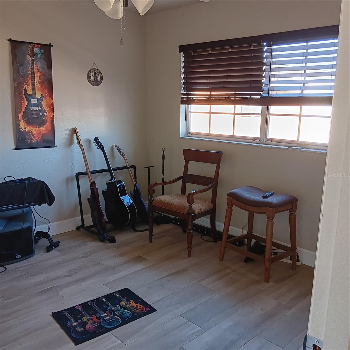 MARIA MANOR - Residential