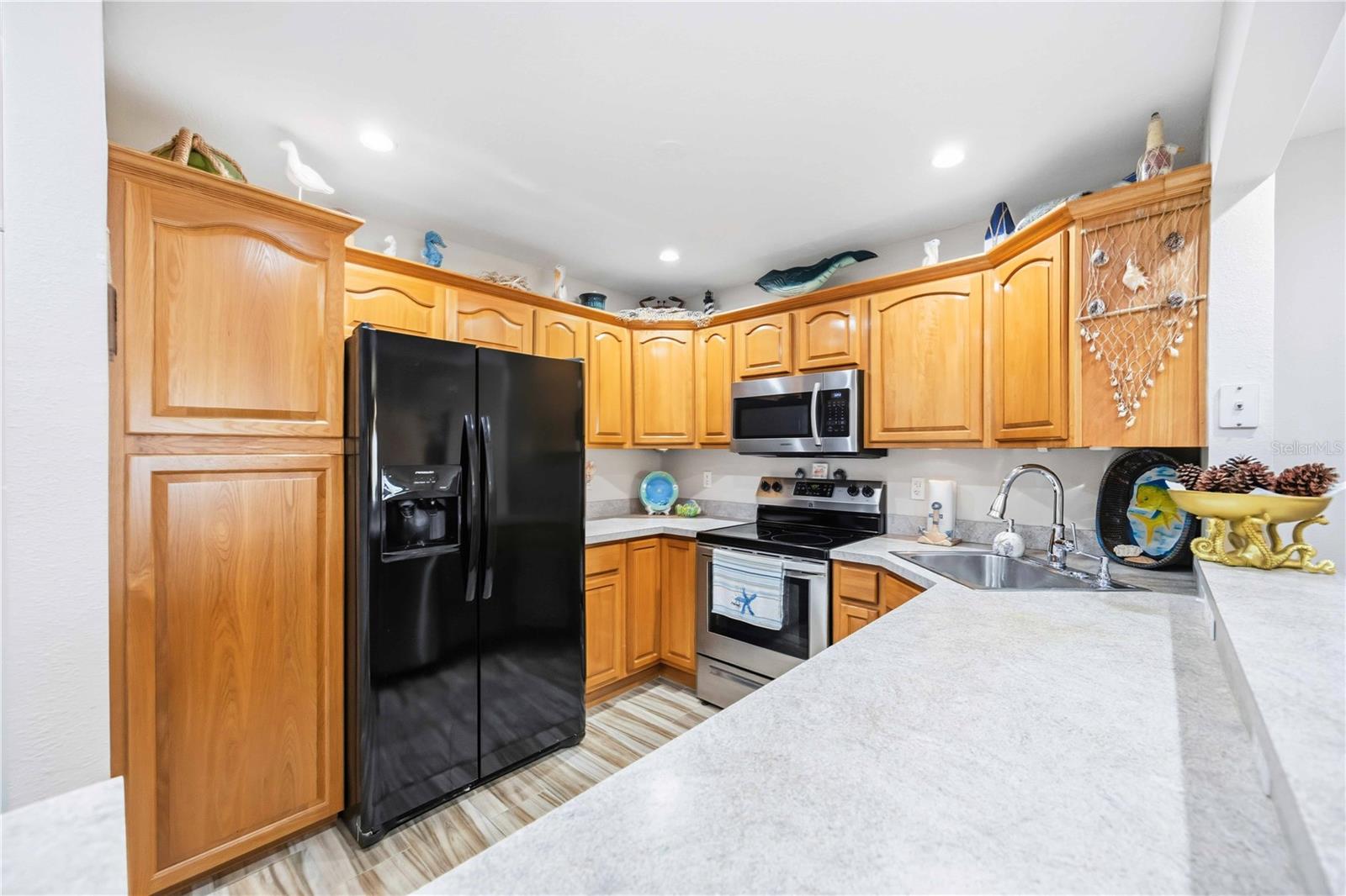 PALMA SOLA HARBOUR SEC 1 - Residential