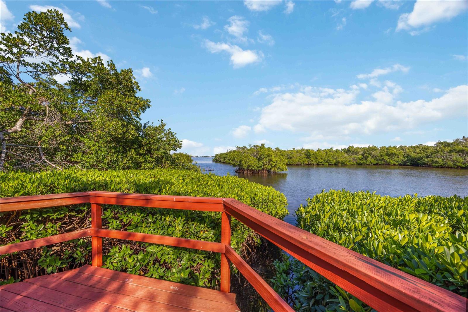 PALMA SOLA HARBOUR SEC 1 - Residential