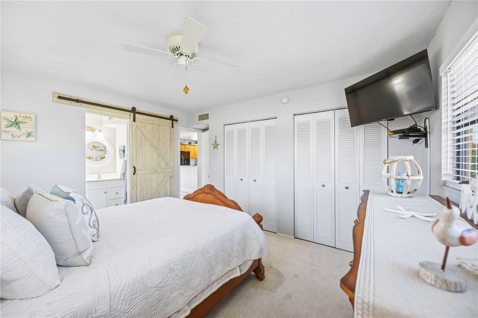 PALMA SOLA HARBOUR SEC 1 - Residential