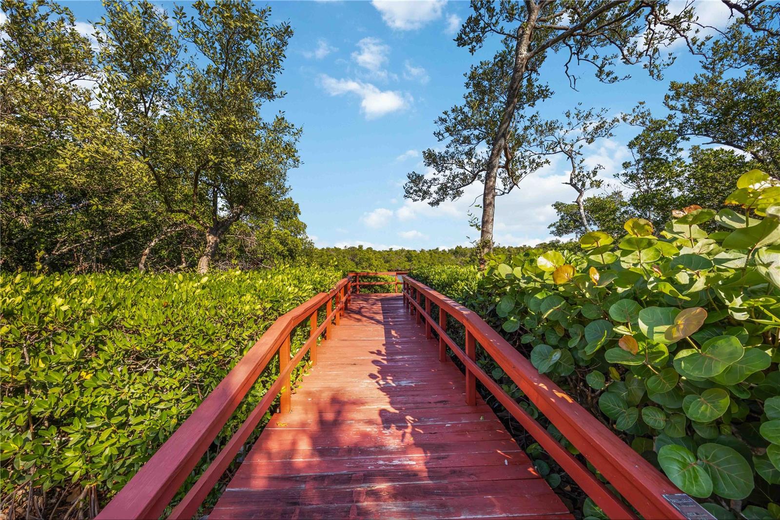 PALMA SOLA HARBOUR SEC 1 - Residential