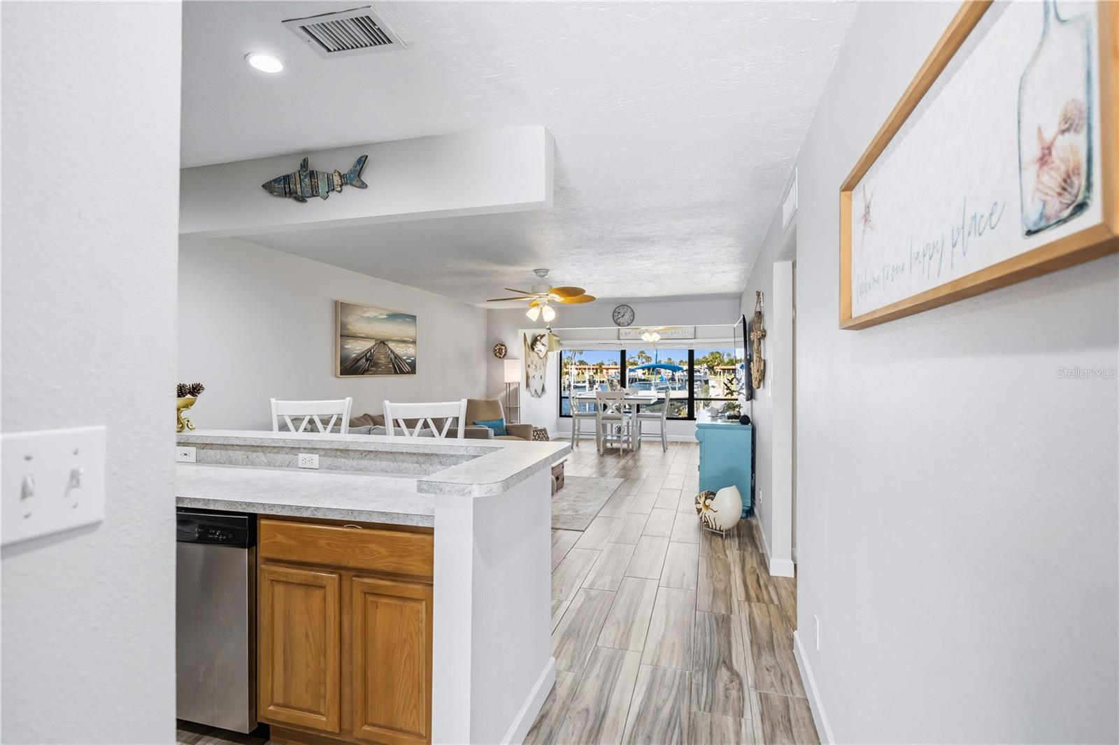 PALMA SOLA HARBOUR SEC 1 - Residential