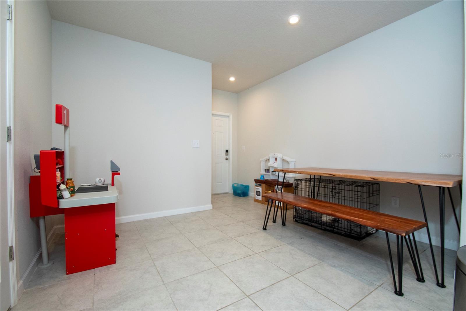 AVALON WOODS PH II - Residential