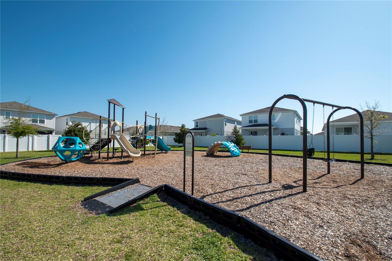 AVALON WOODS PH II - Residential