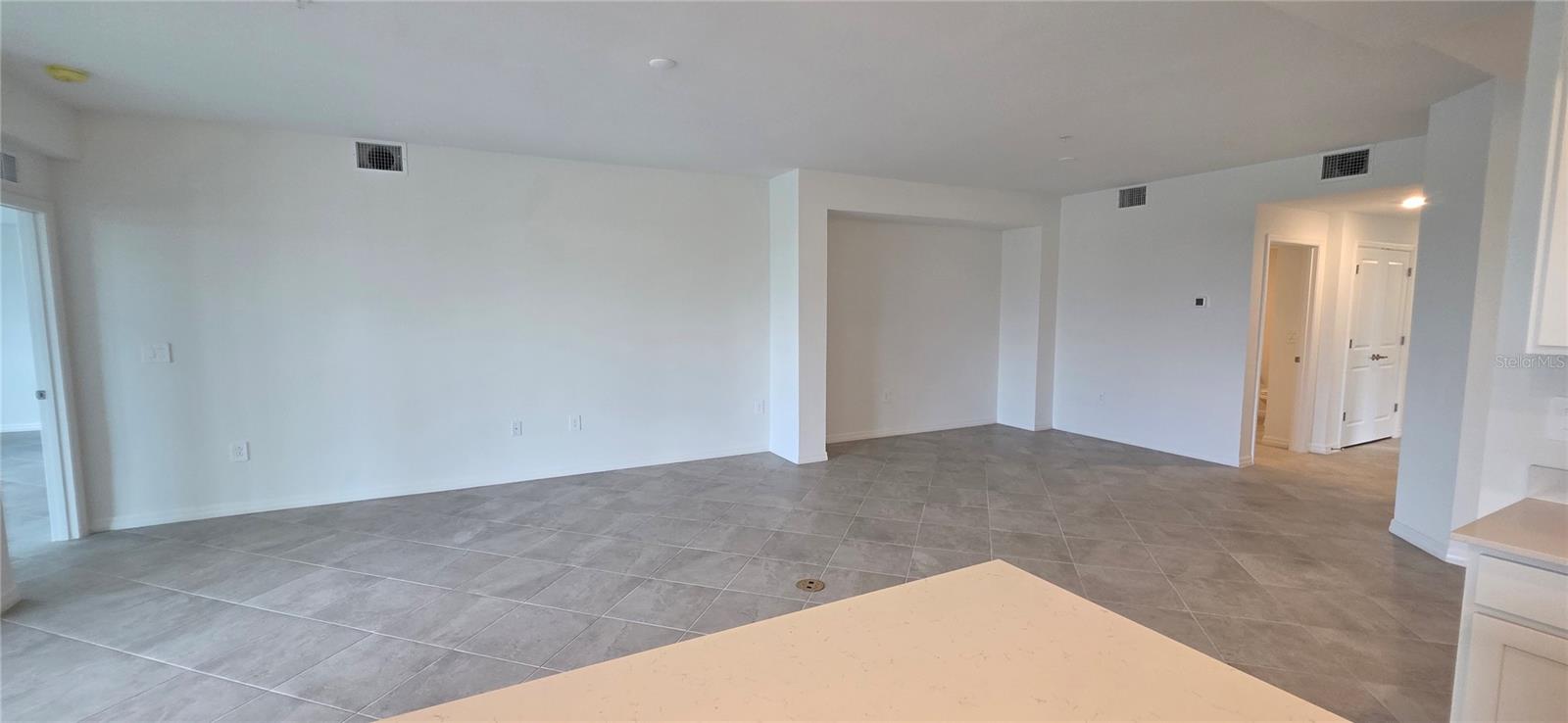 CALUSA NATIONAL - Residential