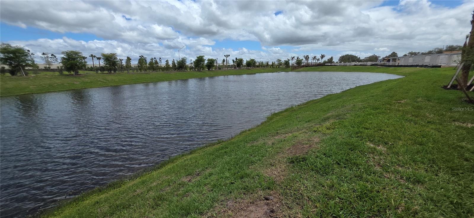 CALUSA NATIONAL - Residential