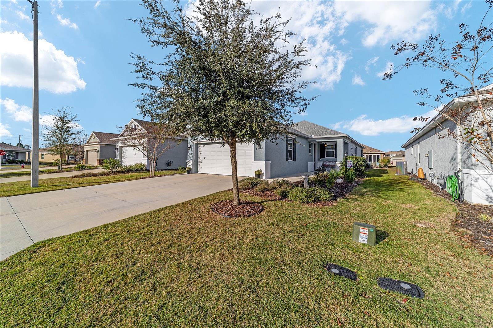 ON TOP OF THE WORLD - Residential