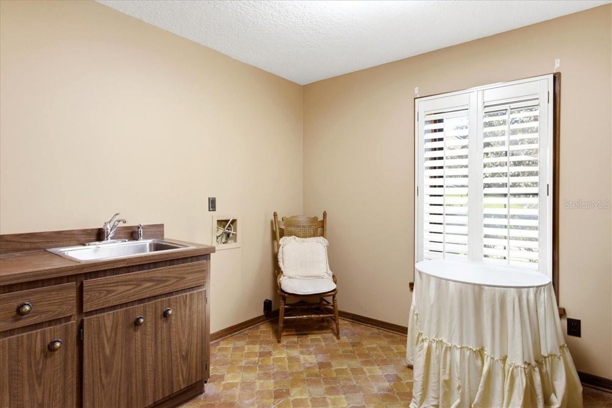 SWEETWATER CLUB UNIT 1 - Residential