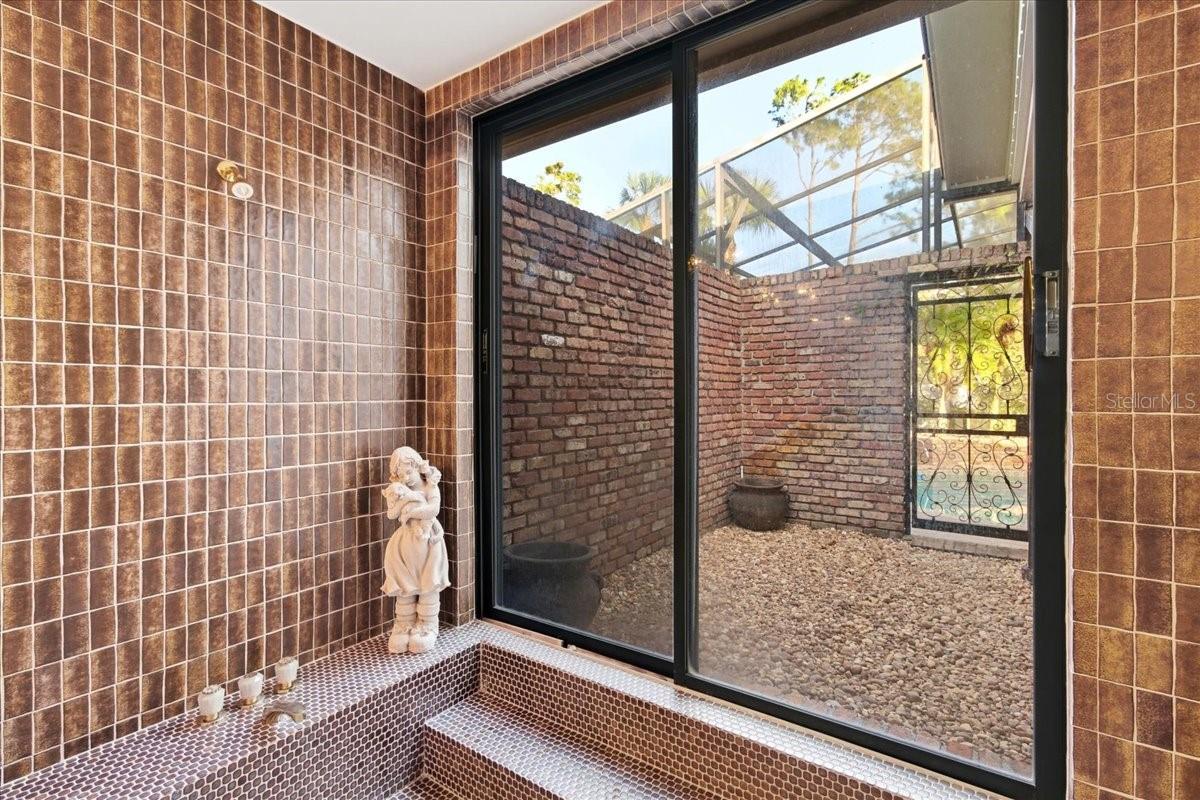 SWEETWATER CLUB UNIT 1 - Residential