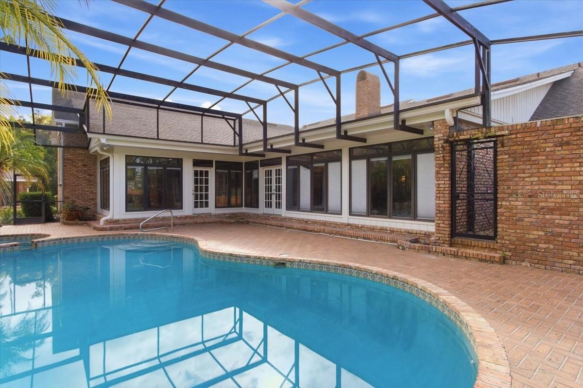 SWEETWATER CLUB UNIT 1 - Residential