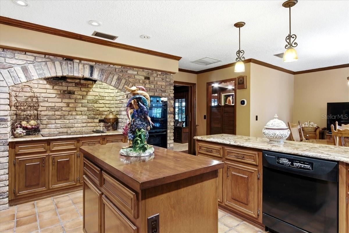 SWEETWATER CLUB UNIT 1 - Residential