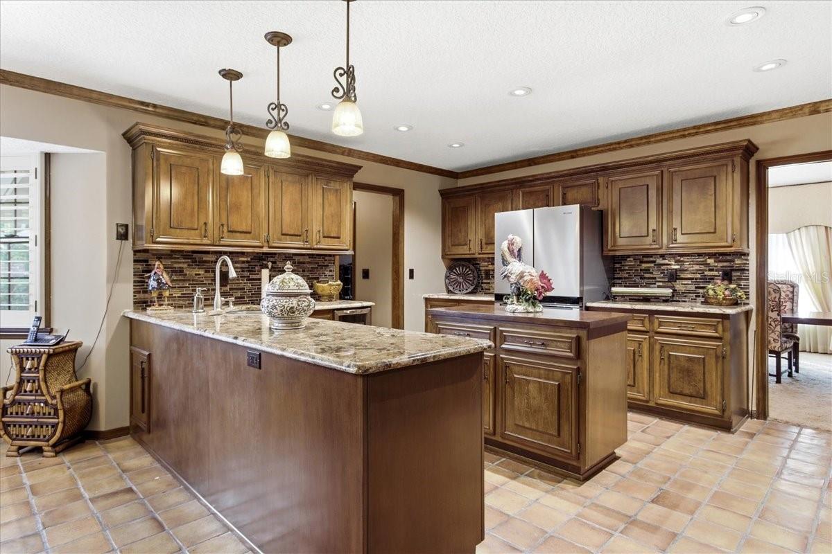 SWEETWATER CLUB UNIT 1 - Residential