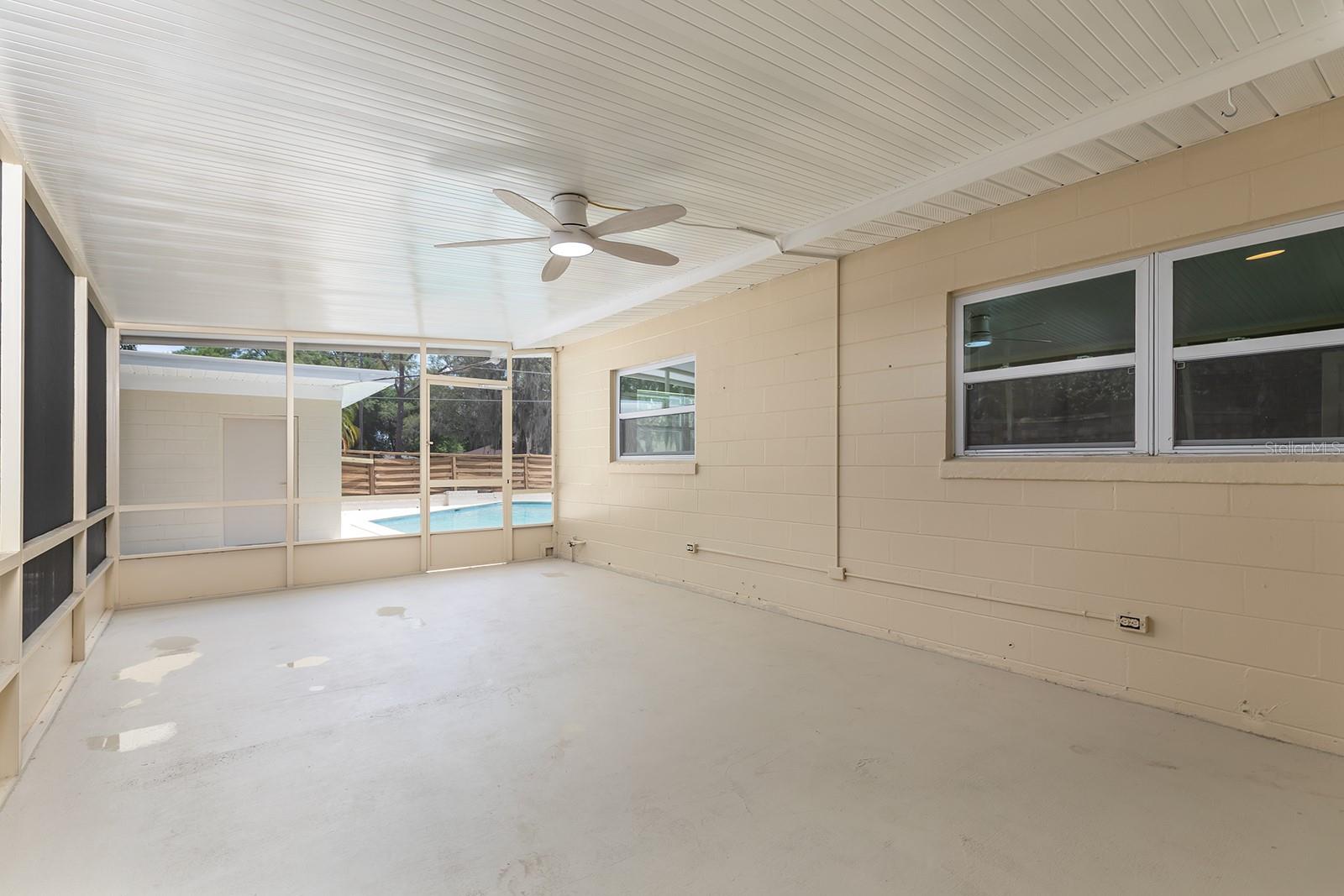 FLORA ESTATES - Residential