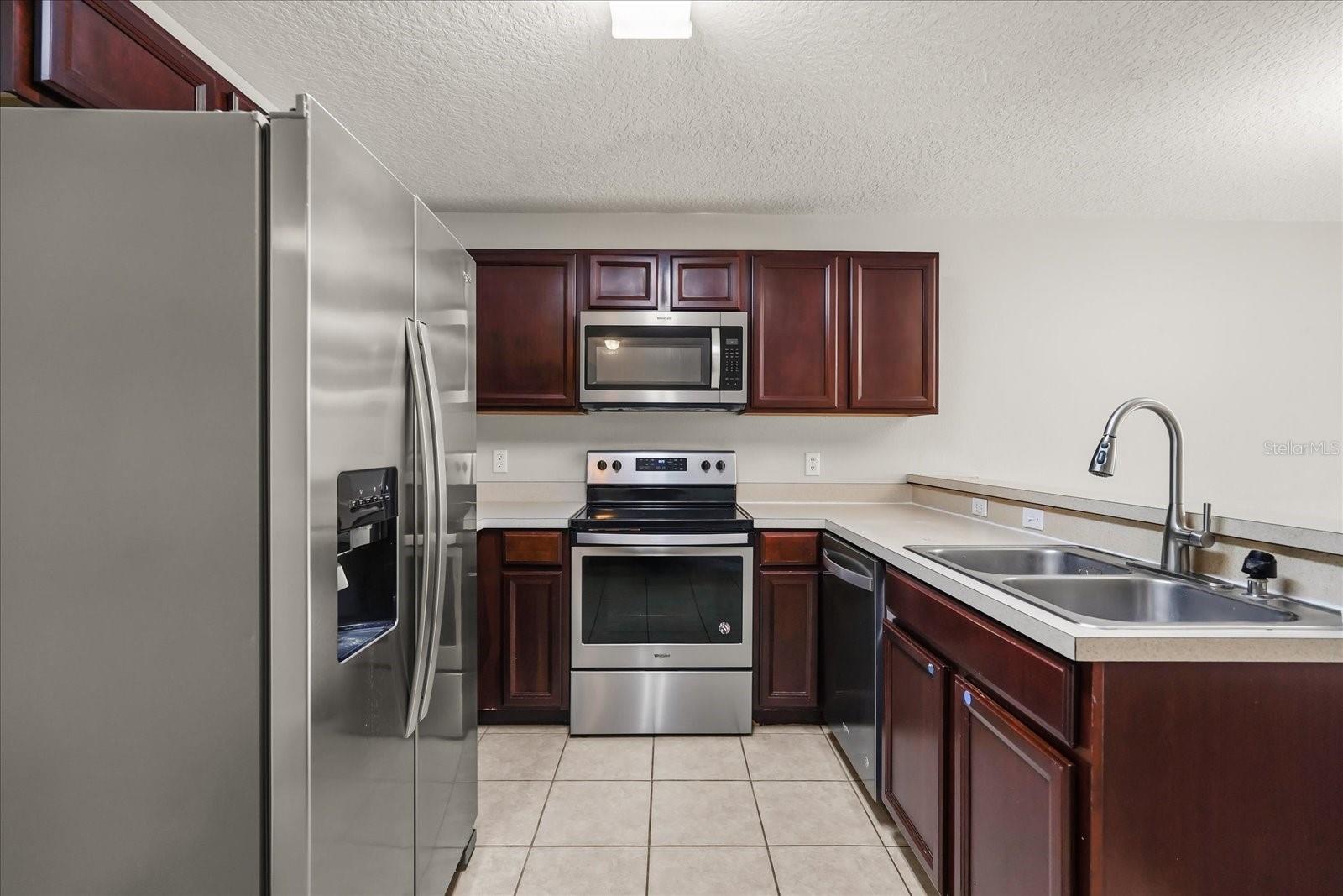 LYNWOOD/SOUTHMEADOW PH 03 - Residential