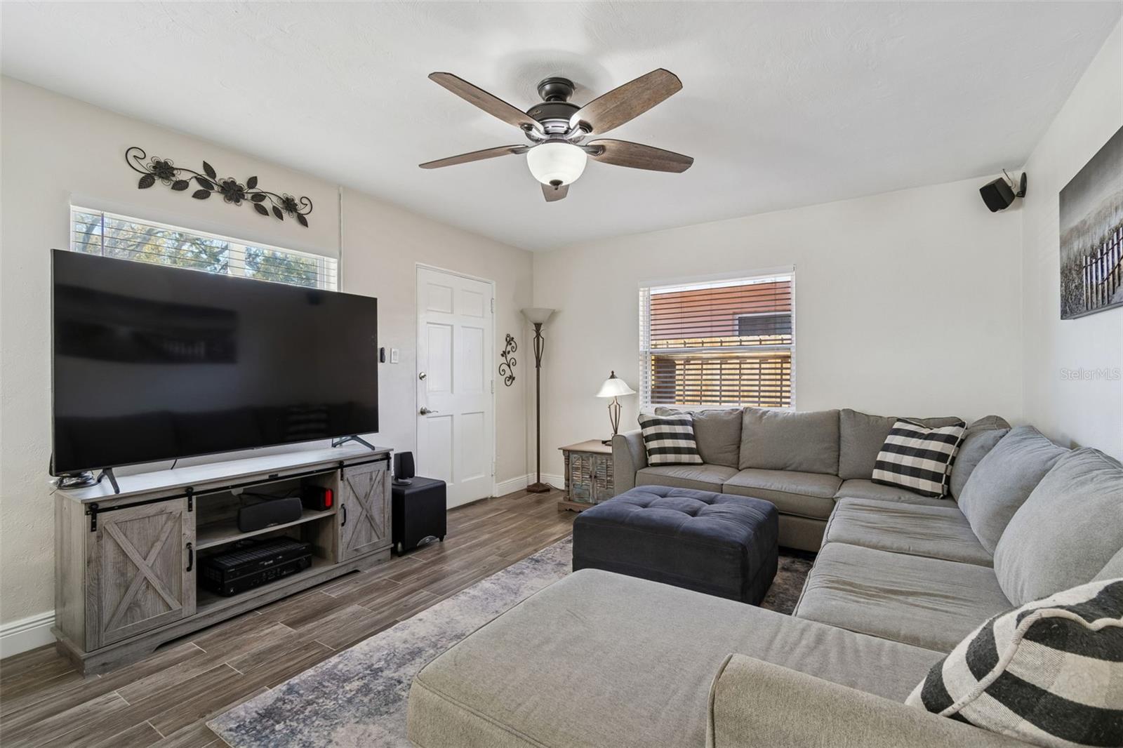 HOMELAND SUB - Residential