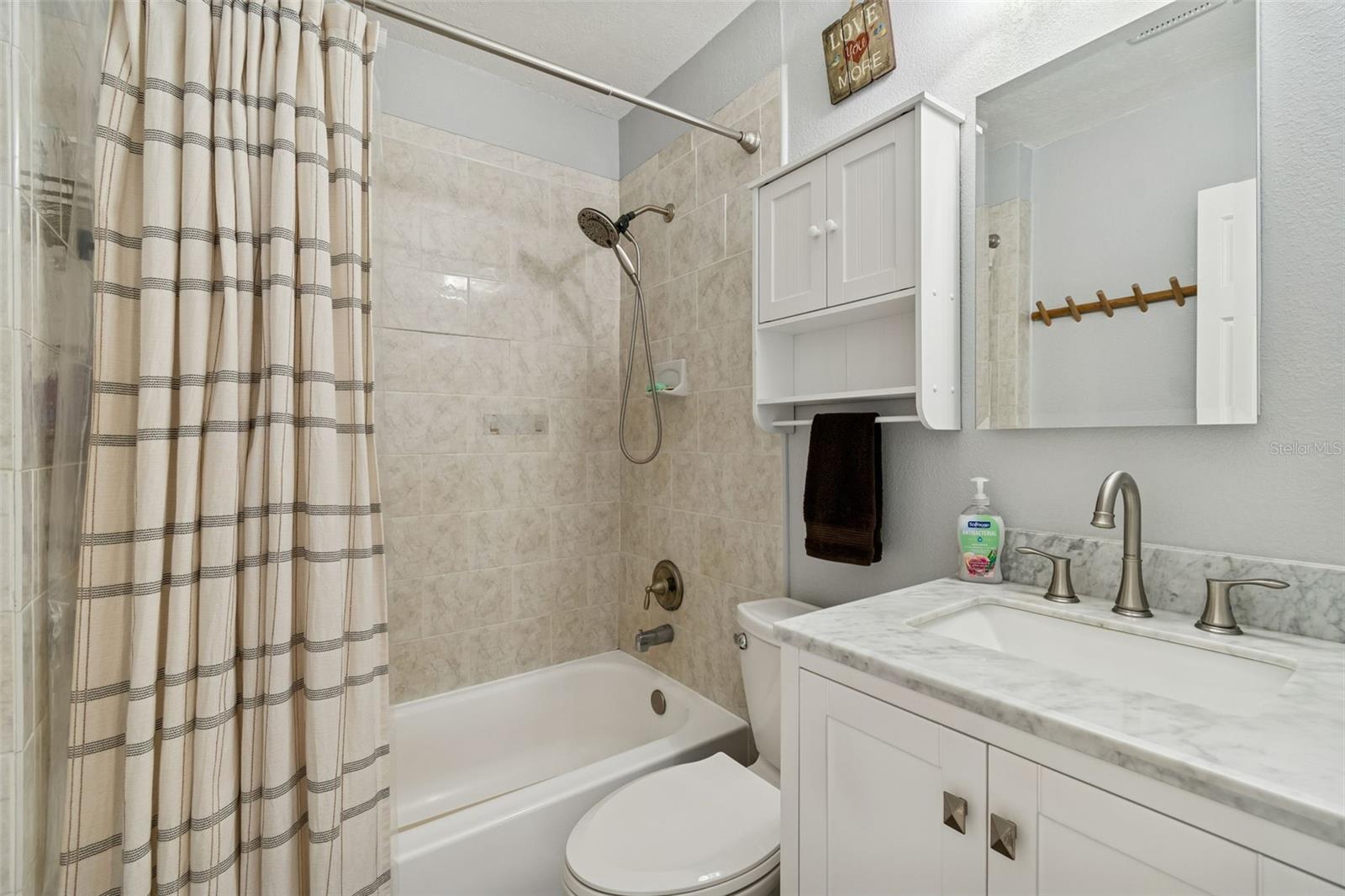 HOMELAND SUB - Residential