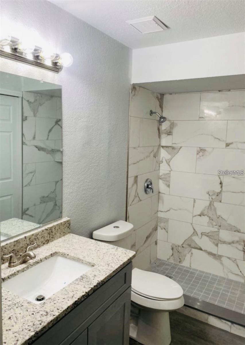 HARMONWOOD SUB - Residential Lease