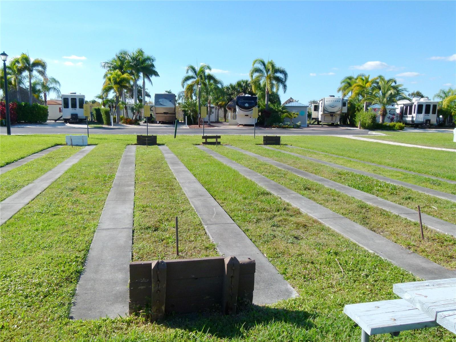 SILVER PALMS RV RESORT - Land