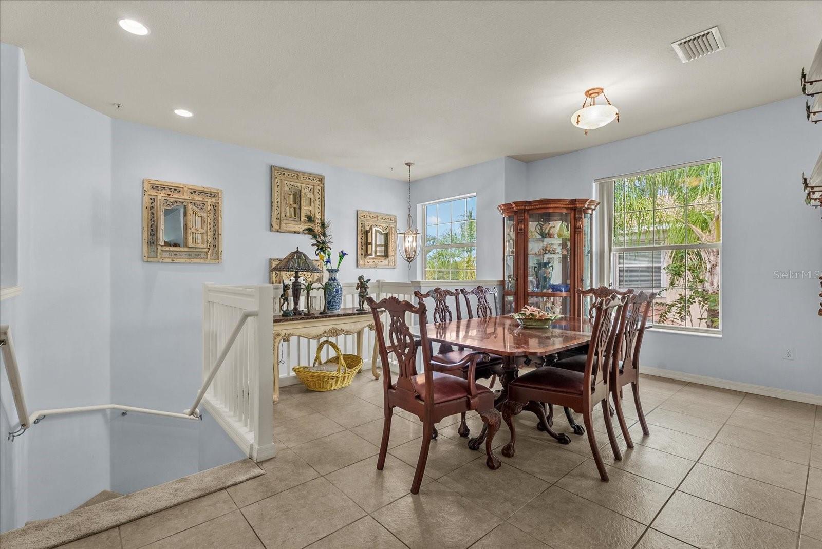 5725 FOSSANO DRIVE 706