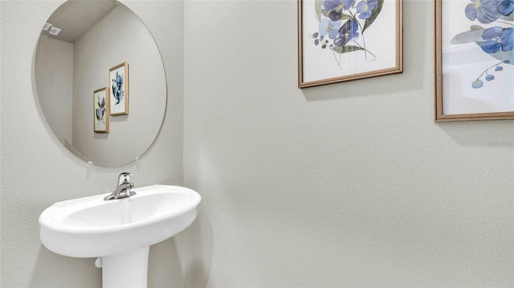 Photo of 4072 Gold Dust Lane, Sarasota, FL 34243 (MLS # A4675774)