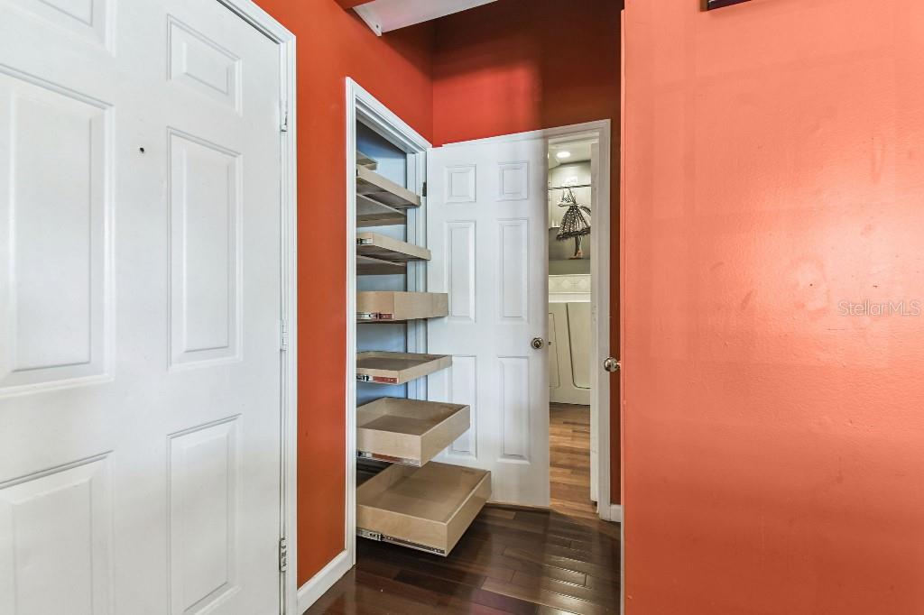 WATER STREET CONDO PH 8 - Residential