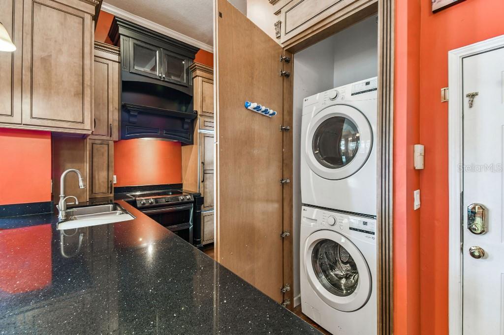 WATER STREET CONDO PH 8 - Residential