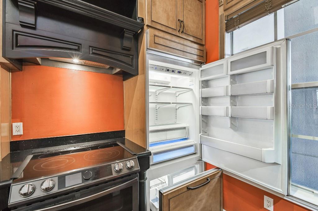 WATER STREET CONDO PH 8 - Residential