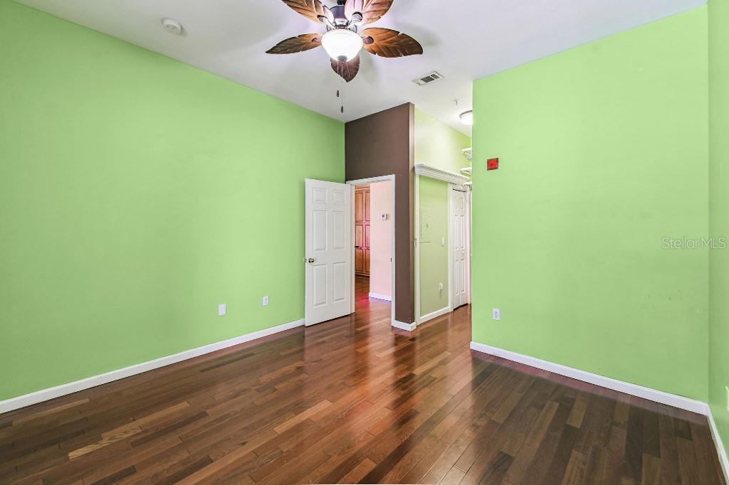 WATER STREET CONDO PH 8 - Residential