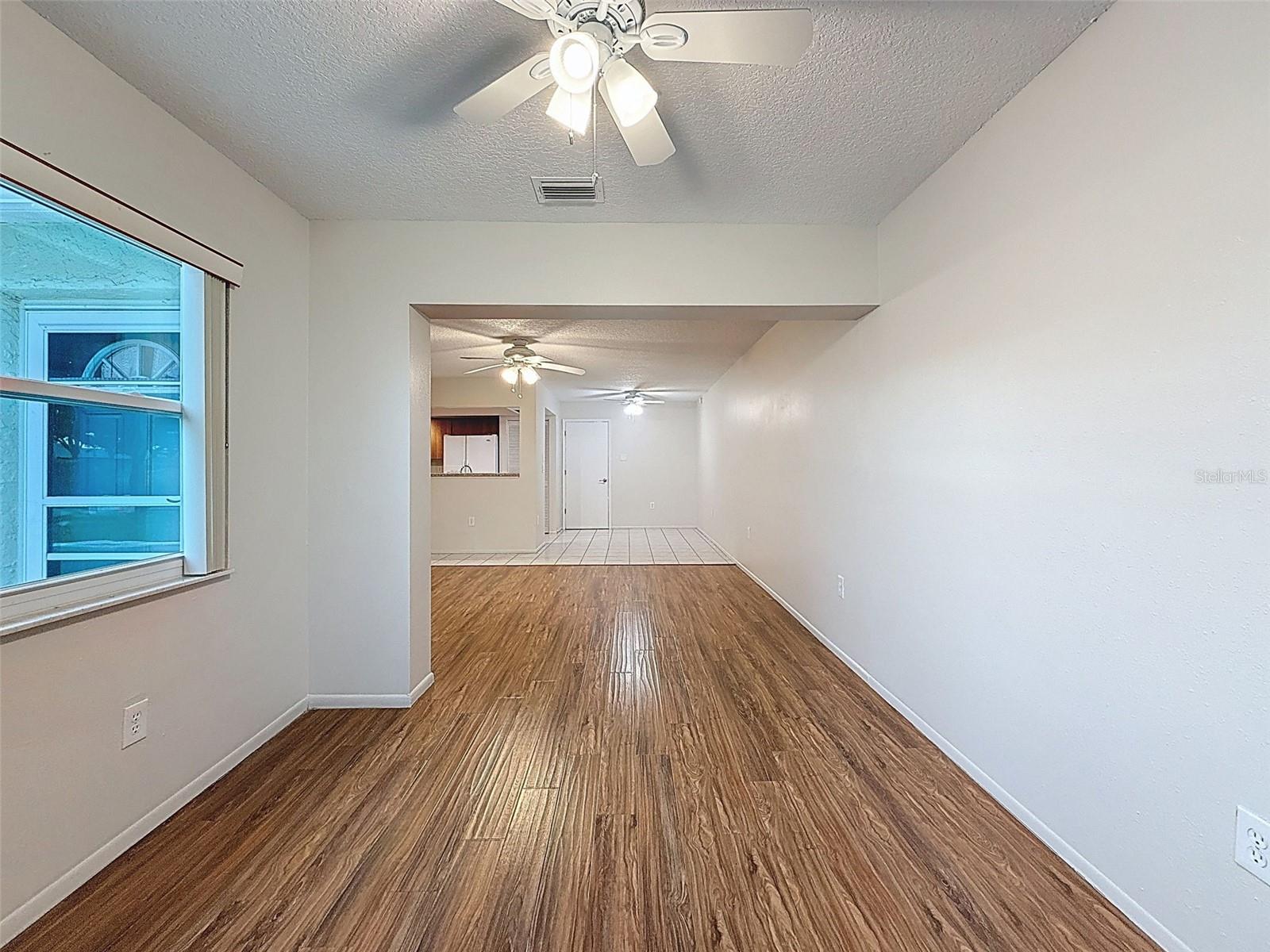 DOLLAR LAKE VILLAGE CONDO 02 - Residential