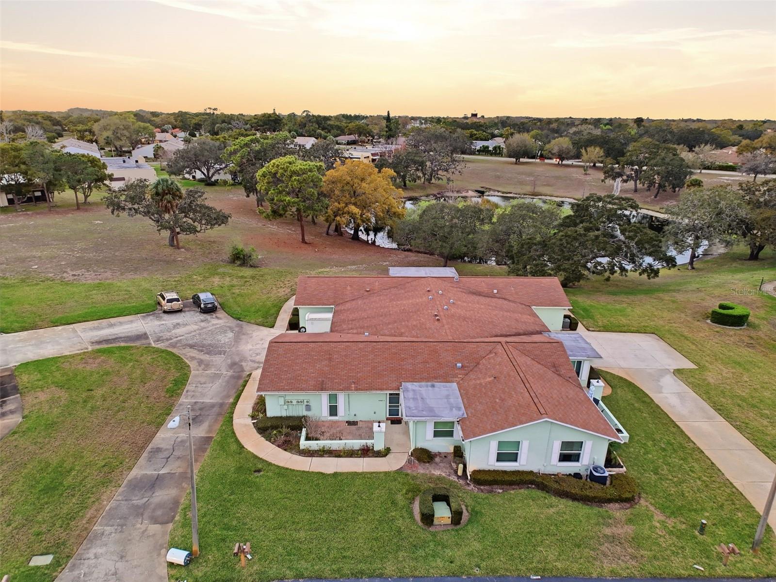 DOLLAR LAKE VILLAGE CONDO 02 - Residential